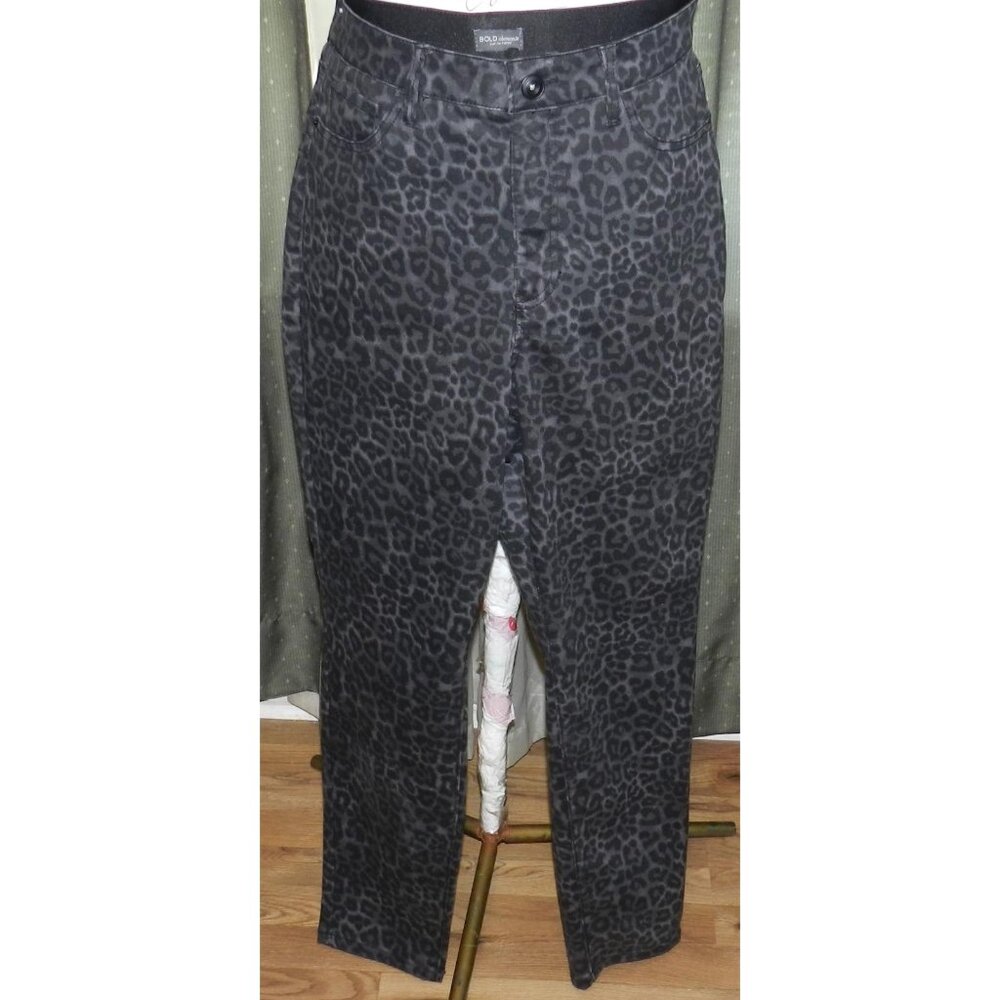 NWT Bold Elements size 16 stretch blend perfect push up pants cut to curve